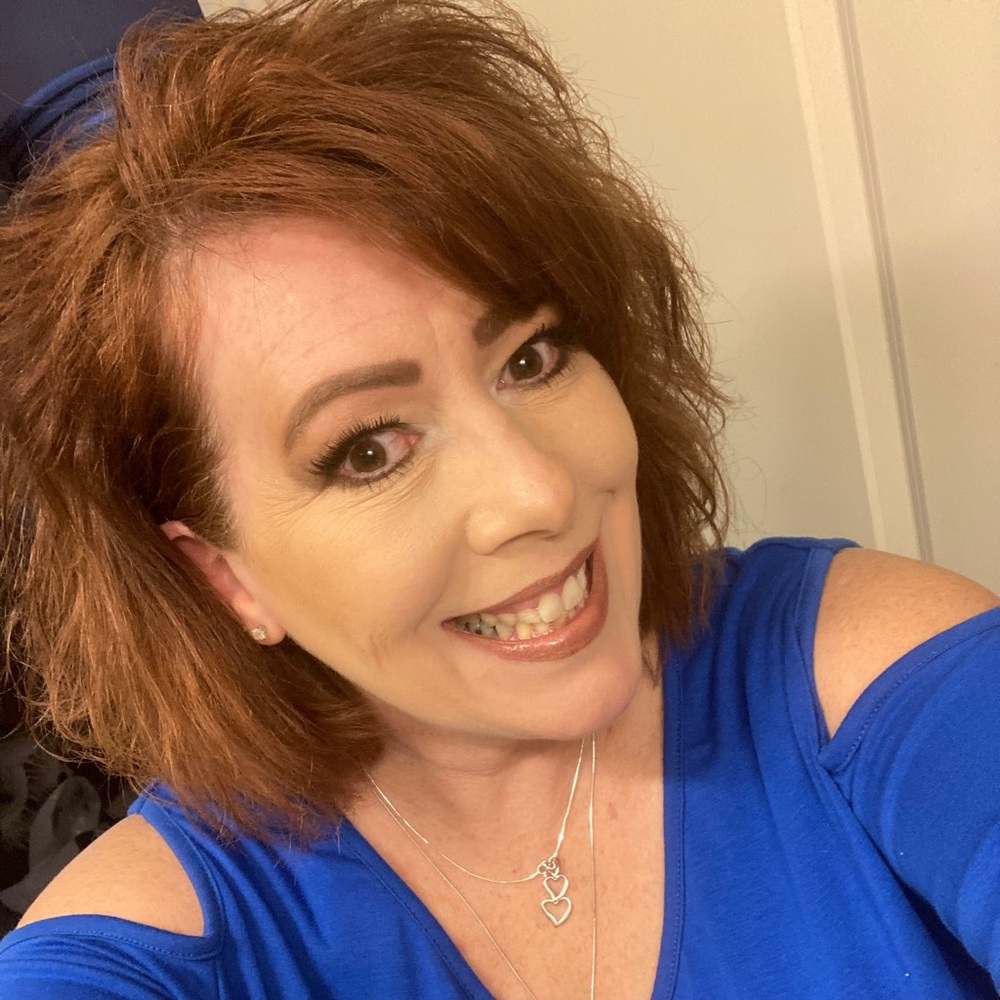 Meet your Posher, Denise